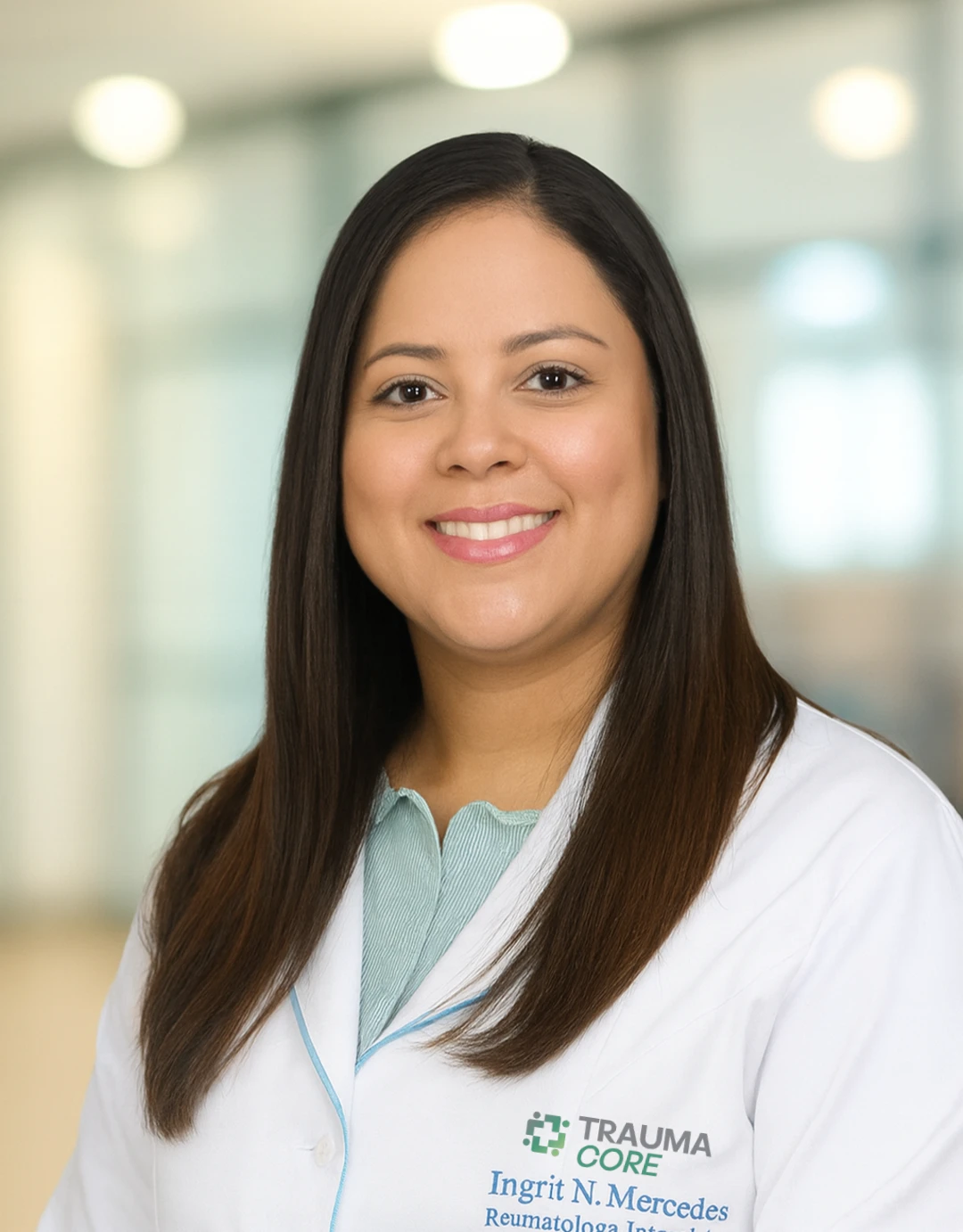 Dra. Ingrit N. Mercedes, Médico Reumatólogo, Internista @ Traumacore - Núcleo Traumatológico Especializado, República Dominicana