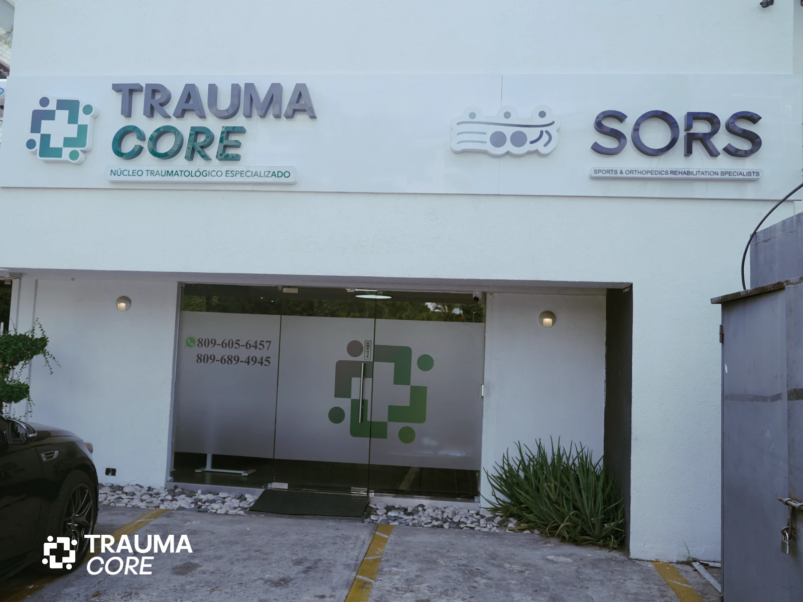 Renta de espacios profesionales para médicos @ TraumaCore - Núcleo Traumatológico Especializado • Santo Domingo, República Dominicana